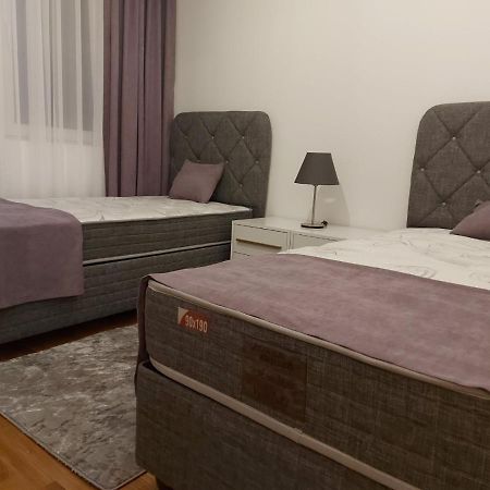 Luxury Apartment Iva II Skopje Exteriör bild