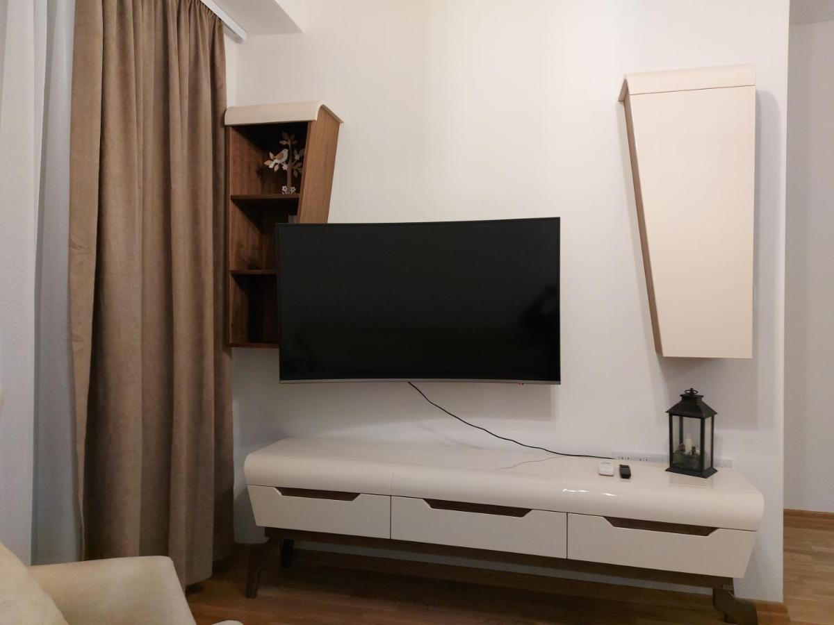 Luxury Apartment Iva II Skopje Exteriör bild