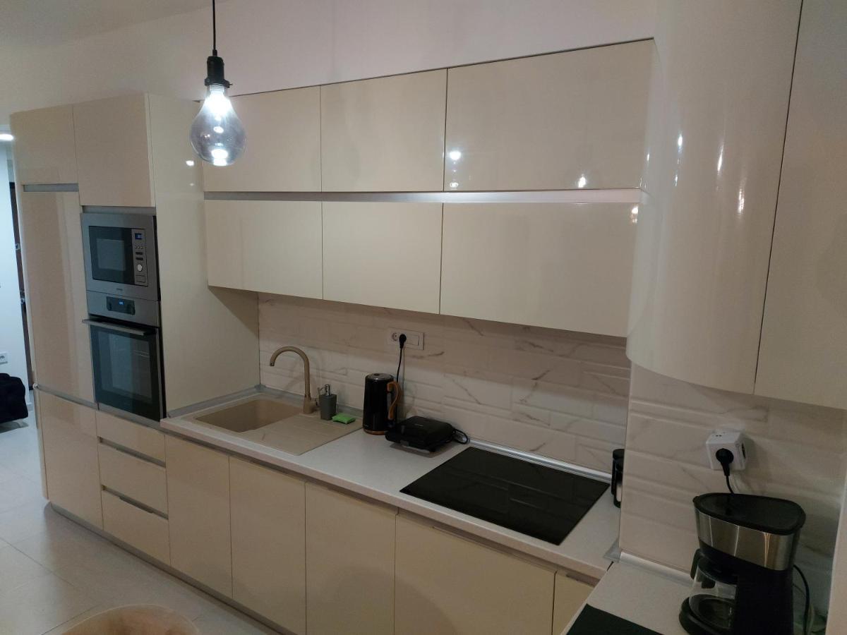 Luxury Apartment Iva II Skopje Exteriör bild
