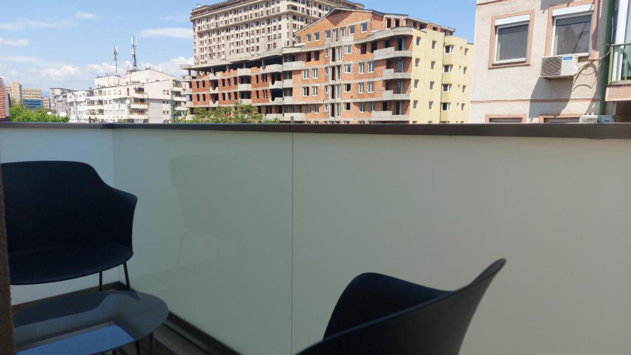 Luxury Apartment Iva II Skopje Exteriör bild